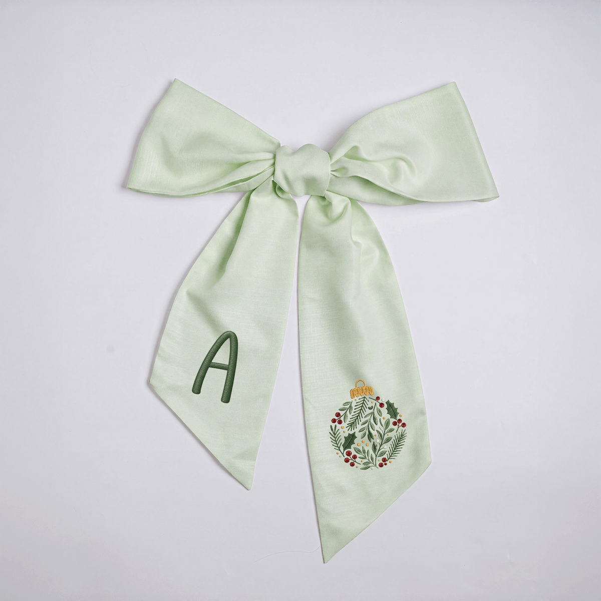 Personalized Monogram Christmas Bauble Embroidered Linen Door Wreath Sash, Custom Initial Botanical Holiday Wreath Bow Sash Decor, Festive Front Door Home Accessories