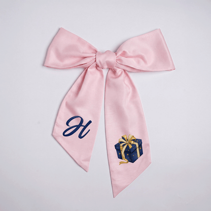 Custom Letter Christmas Gift Box Embroidered Linen Wreath Sash, Personalized Monogram Holiday Bow Sash for Door Decor