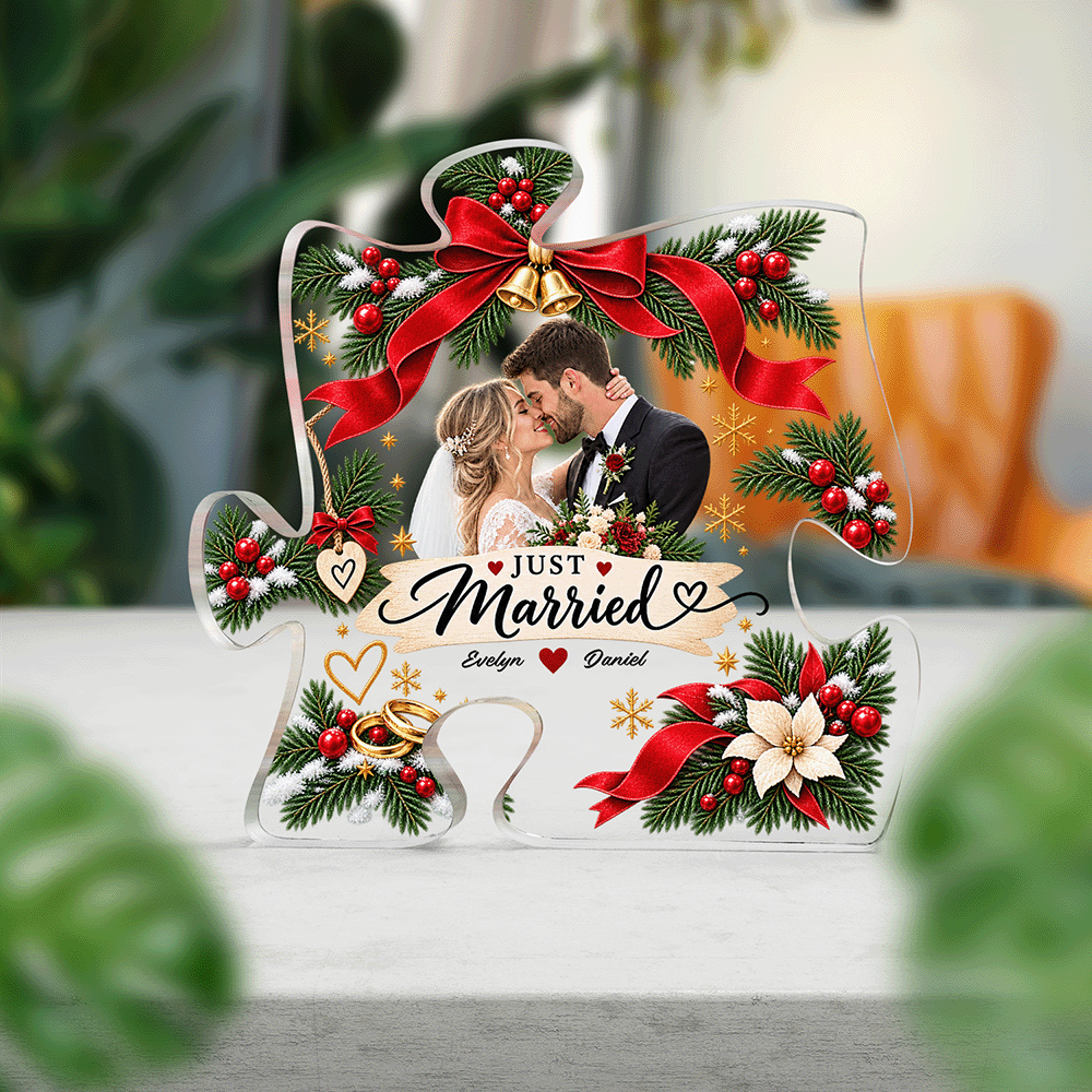 Personalized Just Married Christmas Custom Photo Acrylic Puzzle Plaque, Custom Couple Name Wreath Xmas Tabletop Keepsake, Newlywed Wedding Holiday Gift