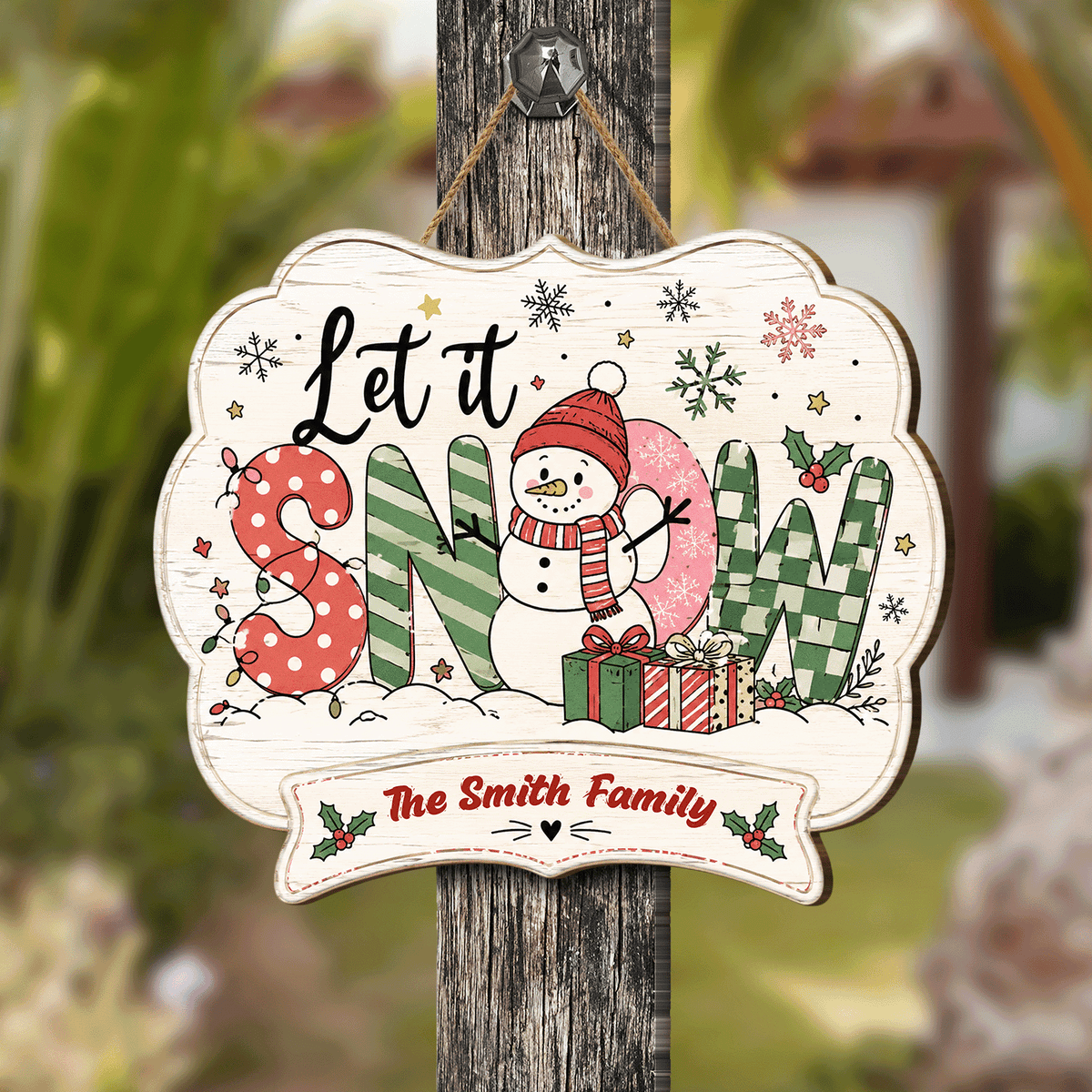 Personalized Let It Snow Snowman Custom Shape Wood Sign, Custom Family Name Winter Snowman Wooden Hanging Plaque, Festive Holiday Door & Wall Decor Family Gift