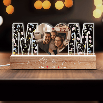 We Love You, Mom – Mother’s Day & Family Keepsake Gift for Mom – Personalized LED Night Light
