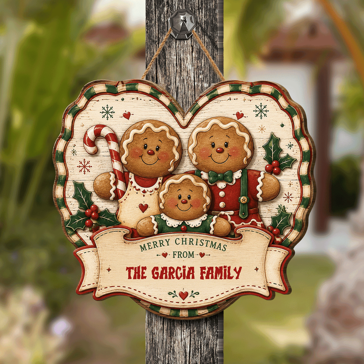Personalized Gingerbread Family Heart Custom Shape Wood Sign, Custom Family Name Merry Christmas From Hanging Wooden Plaque, Vintage Holiday Door & Wall Decor Family Gift