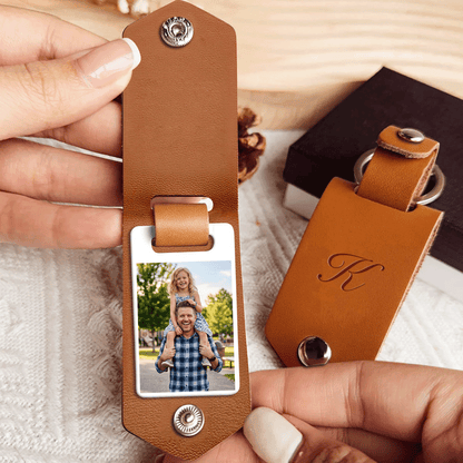 Personalized Leather Keychain for Dad – Custom Photo & Name Father’s Day Gift