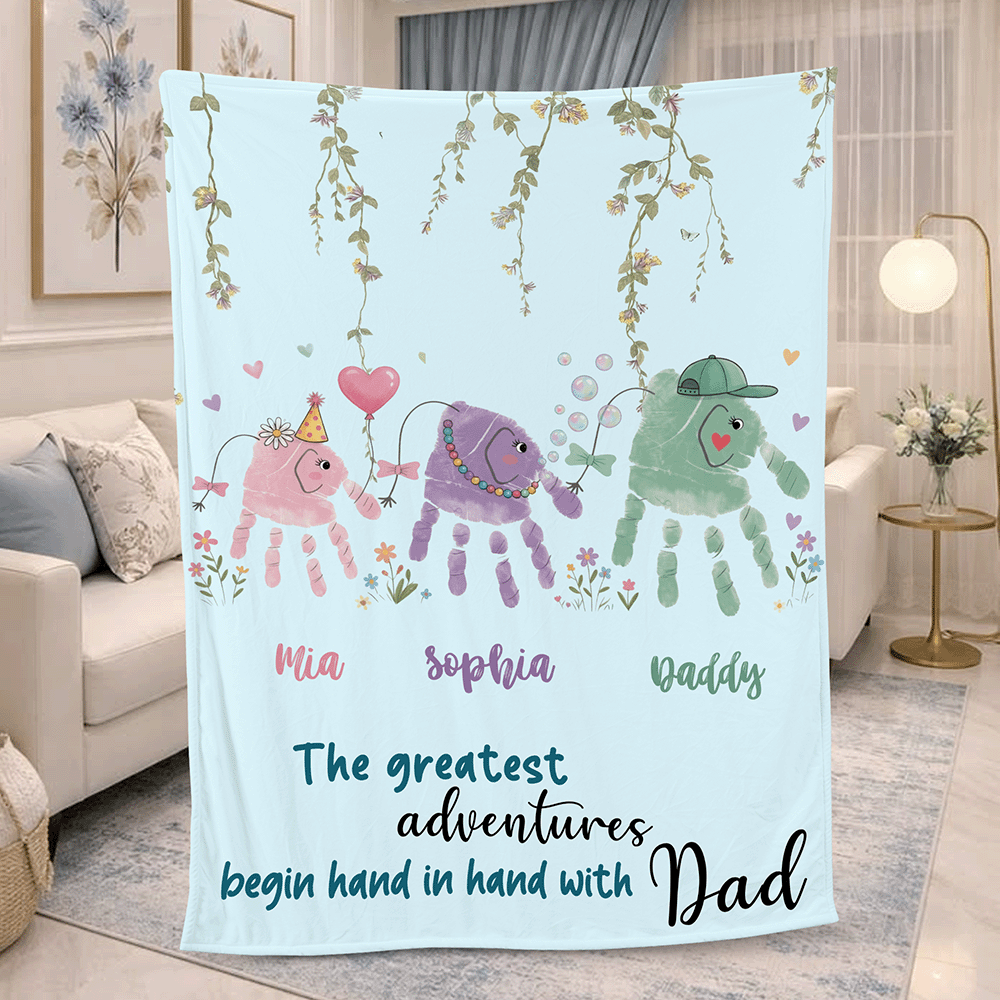Fist Bump Daddy Blanket with Kids’ Names – Personalized Father’s Day Gift for Dad | Custom Family Keepsake Throw