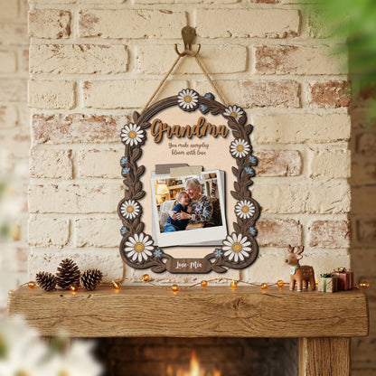 Personalized 2-Layer Wooden Sign with Photo & Year, Mother’s Day Gift for Mom & Grandma, Custom Floral Keepsake Plaque