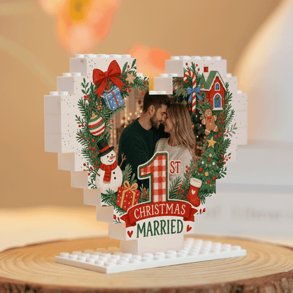 Personalized Photo Christmas Building Block Heart Shape in Cream White, Custom Couple First Christmas Married Photo Evergreen Wreath & Festive Icons Brick Puzzle Keepsake Decor, Holiday Gift for Newlyweds