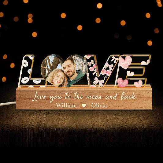 Love You to the Moon and Back – Romantic Night Light Gift for Couples – Personalized Name Night Light
