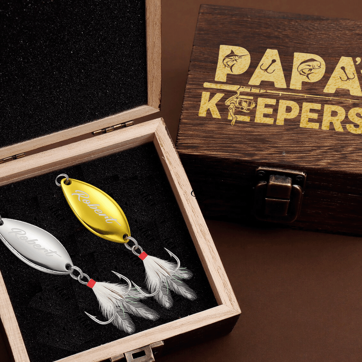 Personalized Engraved Fishing Lure for Papa – Custom Name Fisherman Gift