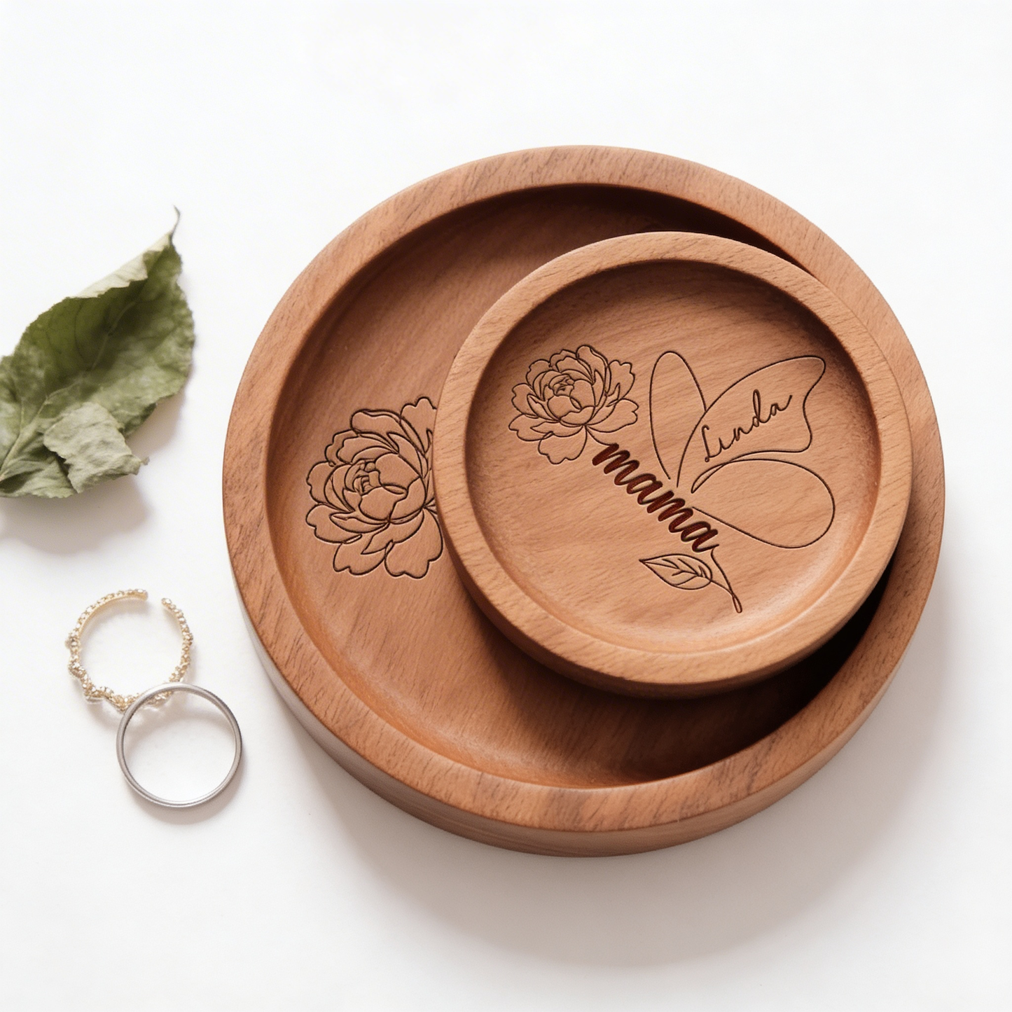 Personalized Flower Ring Dish – Floral Design Gift for Mom – Custom Jewelry Holder