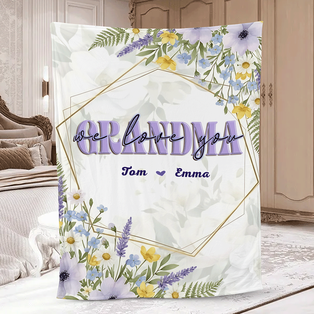 “Grandma, We Love You” – Heartfelt Mother’s Day Gift from Grandkids – Personalized Floral Heart Blanket