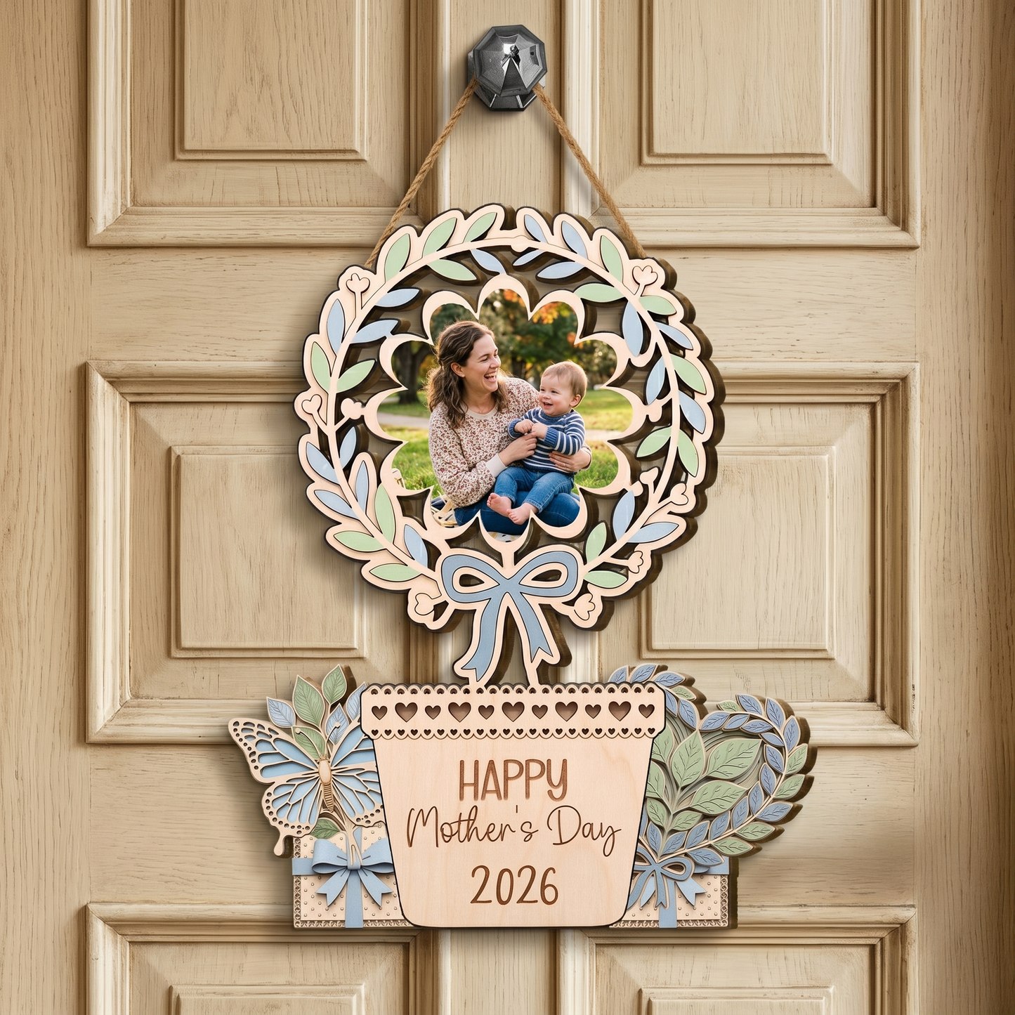 Personalized Mother’s Day Wooden Sign with Photo & Year – Custom Wood Plaque Gift for Mom, Family Keepsake Decor