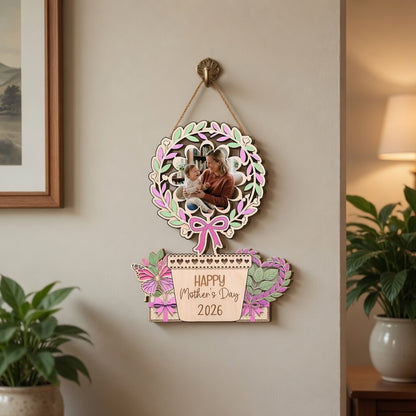 Personalized Mother’s Day Wooden Sign with Photo & Year – Custom Wood Plaque Gift for Mom, Family Keepsake Decor