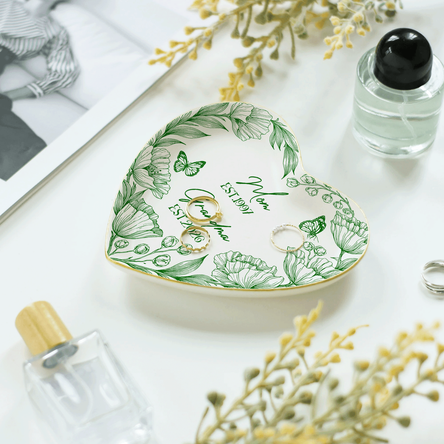 Personalized Grandma to Be Jewelry Dish - Custom First Time Grandma Trinket Tray, New Grandma Mother's Day Gift