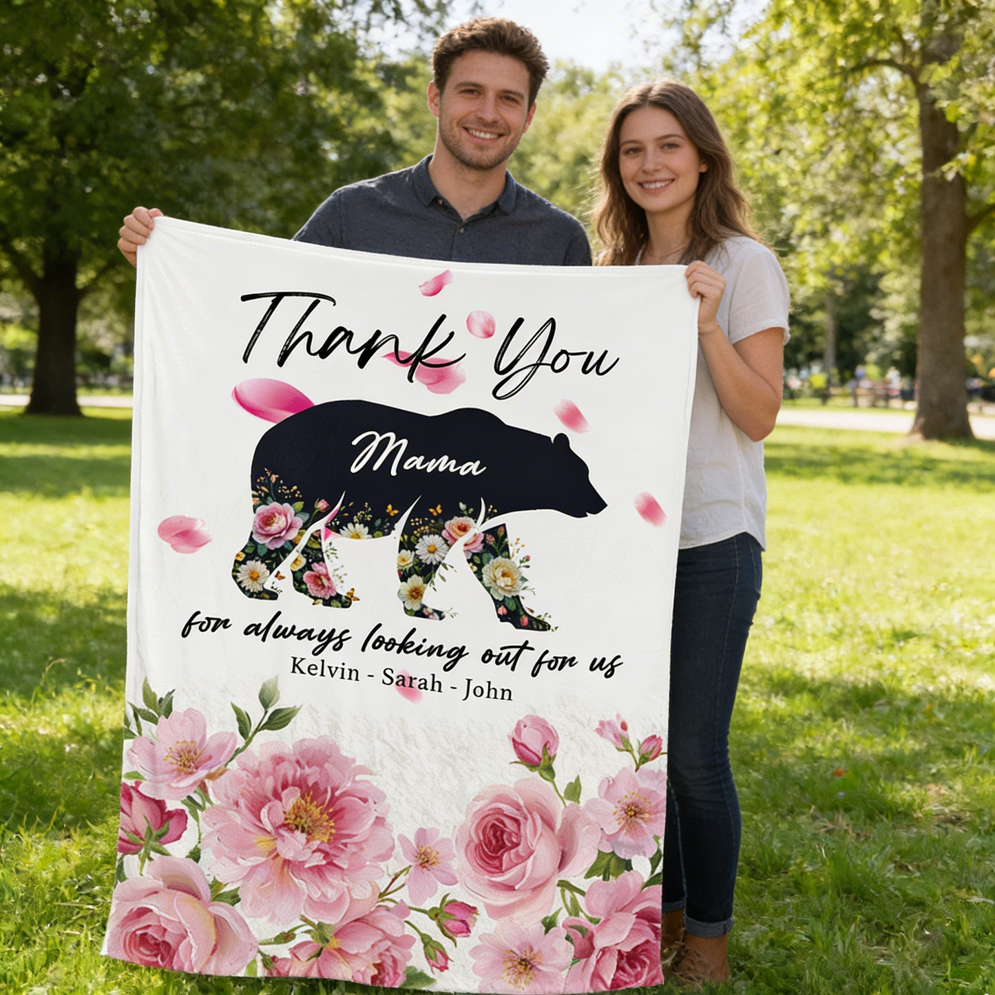 Personalized Mama Bear Sherpa Blanket – Floral Fleece Throw Gift for Mom with Custom Name