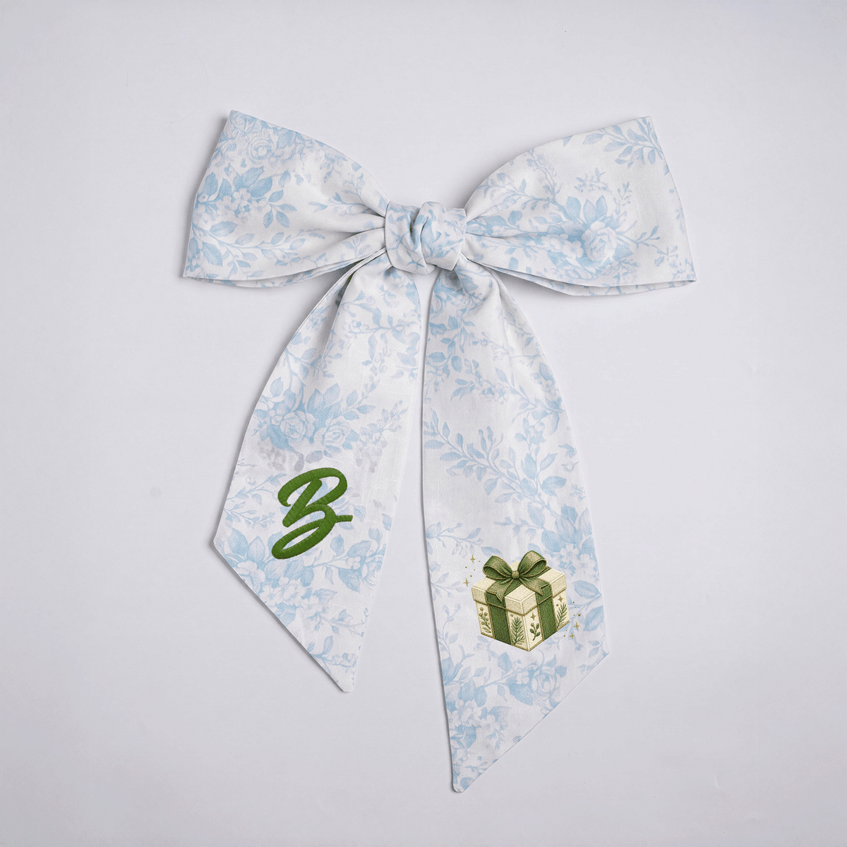 Custom Letter Green Bow Christmas Gift Box Embroidered Linen Wreath Sash, Personalized Monogram Holiday Bow Sash for Door Decor